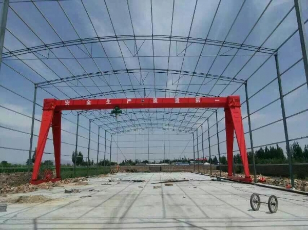MH電動葫蘆門式起重機